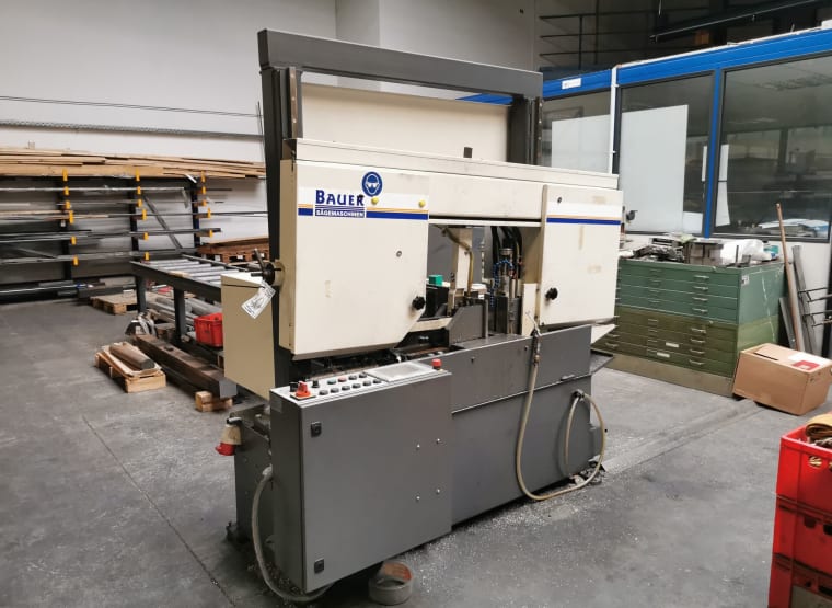 BAUER Horizontal automatic bandsaw