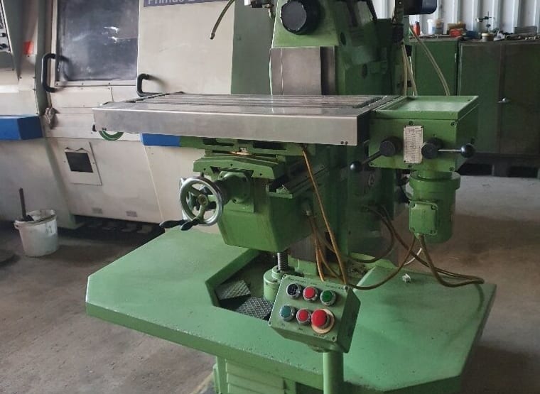 Fresadora de precisión KUNZMANN UF 6N