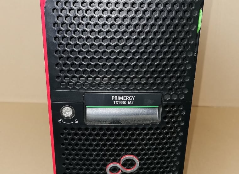 FUIJITSU SIEMENS Primergy TX1330 M2 Server System