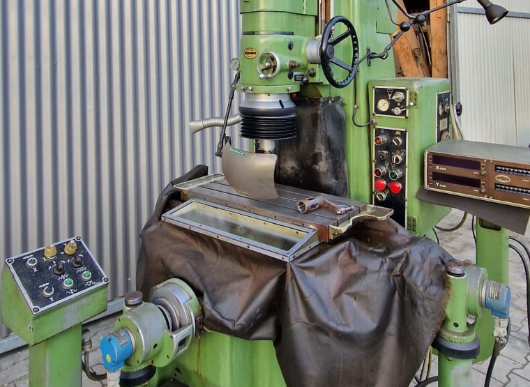 MOORE G 18 Jig Grinding Machine