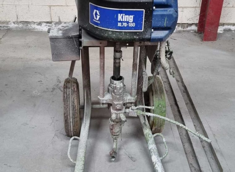 GRACO King XL70180 Painting machine buy used