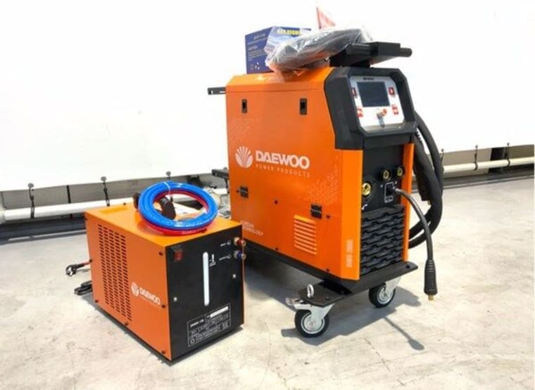 DAEWOO Damig-350GDL lasmachine