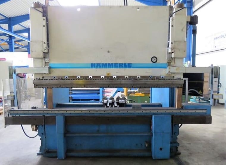 HÄMMERLE AP 100-3100 press brake