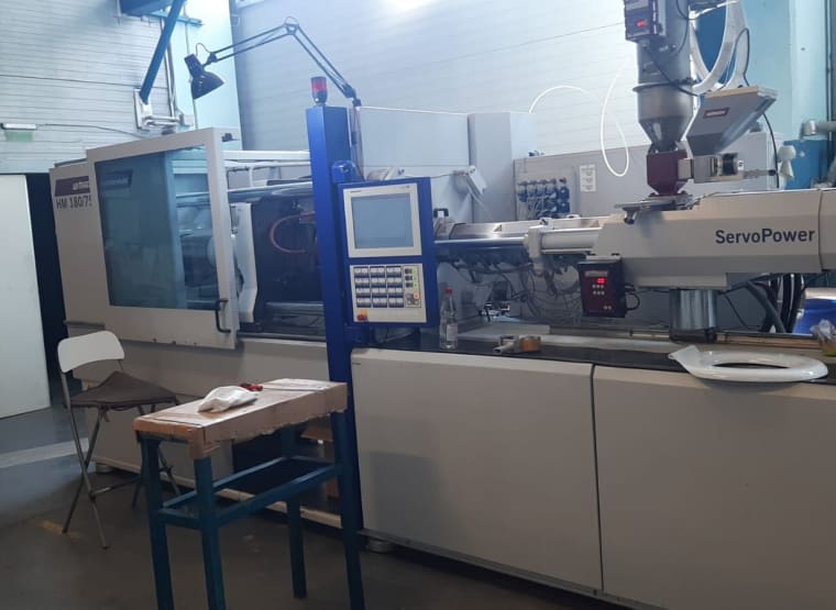 BATTENFELD HM 180/750 UNILOG B6P stroj za brizganje