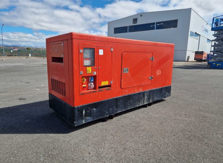 HIMOINSA HFW 75 T 5 Diesel-Elektro-Generator
