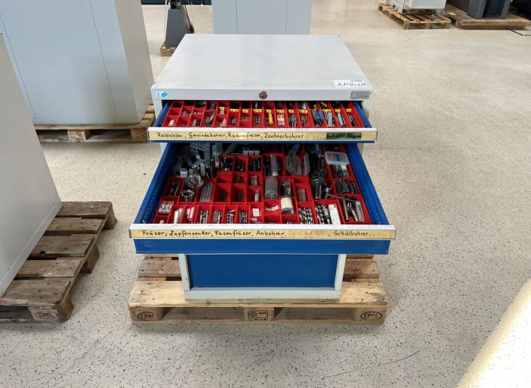 GARANT Toolcabinet with content