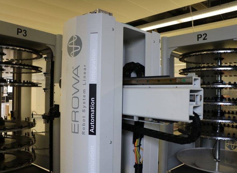 Robotický zvárací systém EROWA Robot System Linear