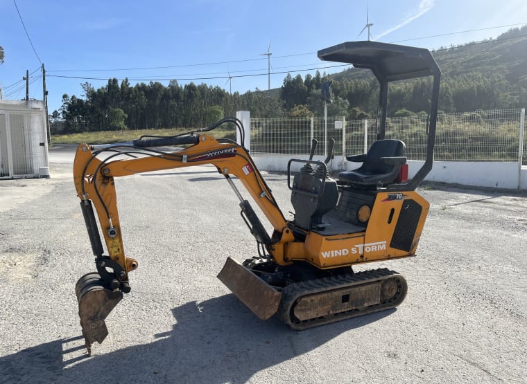 Excavator RHINOCEROS XN10