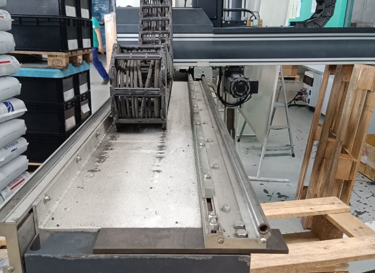 SEPRO PIP 3031 BZ Robot per pezzi ad iniezione