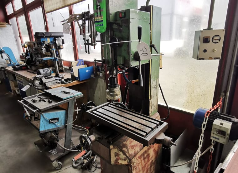 ARBOGA UM 3508 drilling milling machine