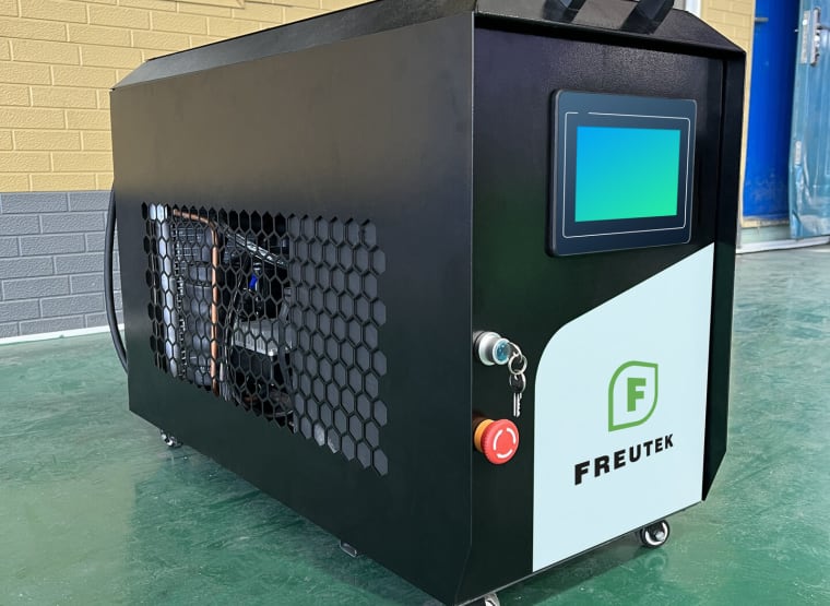 ▷ FREUTEK LMM0016 Laser Cleaning Machine: buy used