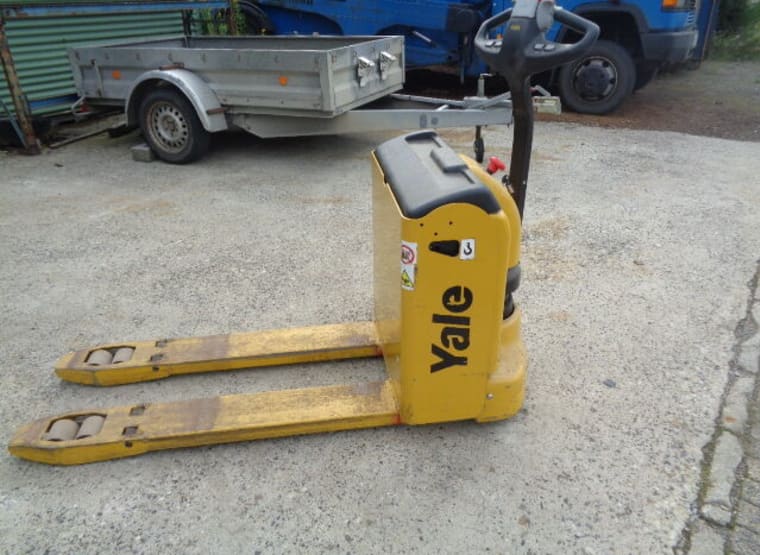 YALE MP 16 Electric Pallet Truck