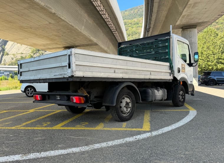 NISSAN Cabstar F24 28.11 Car: buy used