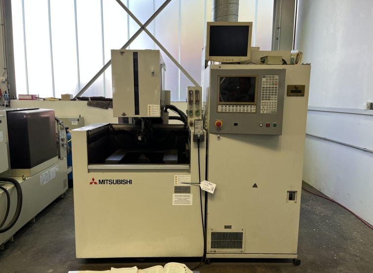 Draadvonkmachines MITSUBISHI FX 10