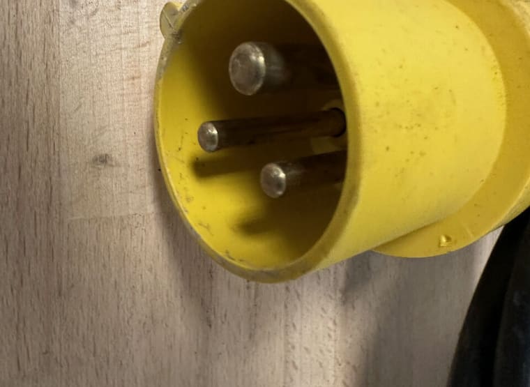 BOSCH GDS 30 Highperformance rotary impact wrench 1 inch