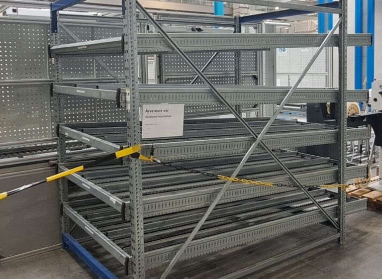 Alt obiect din inventarul de atelier SCHäFER