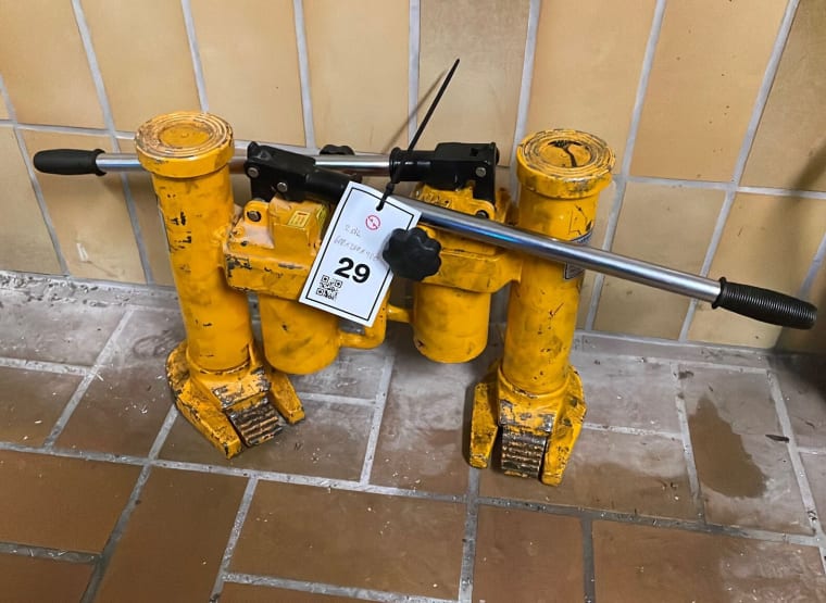 HYDRAULIC JACK Posten hydraulische Heber