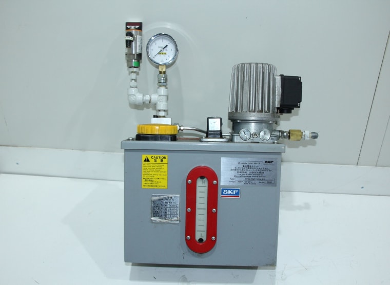 SKF MFE2/BW6-N114-BG Oil feed pump