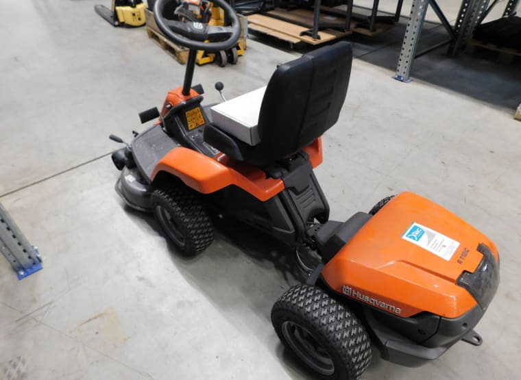 Husqvarna articulating mower deals