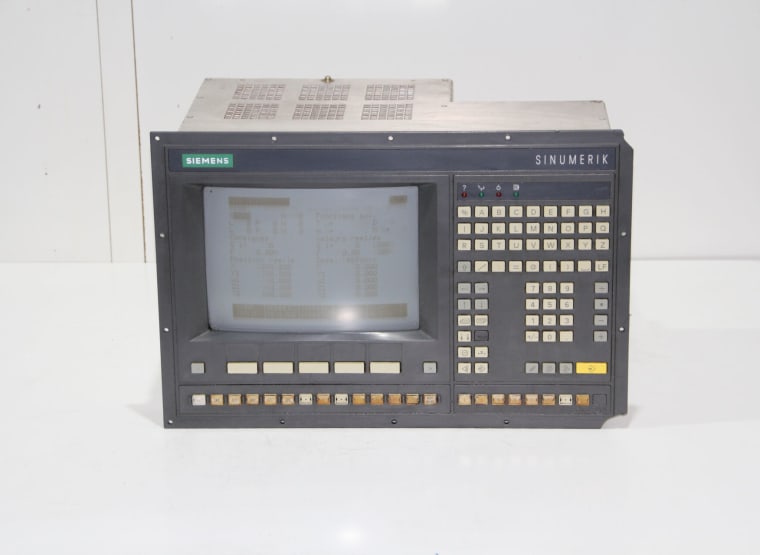 SIEMENS 6FC3988-7FC20 Sinumerik 12" SW/WS control panel empty housing, monitor