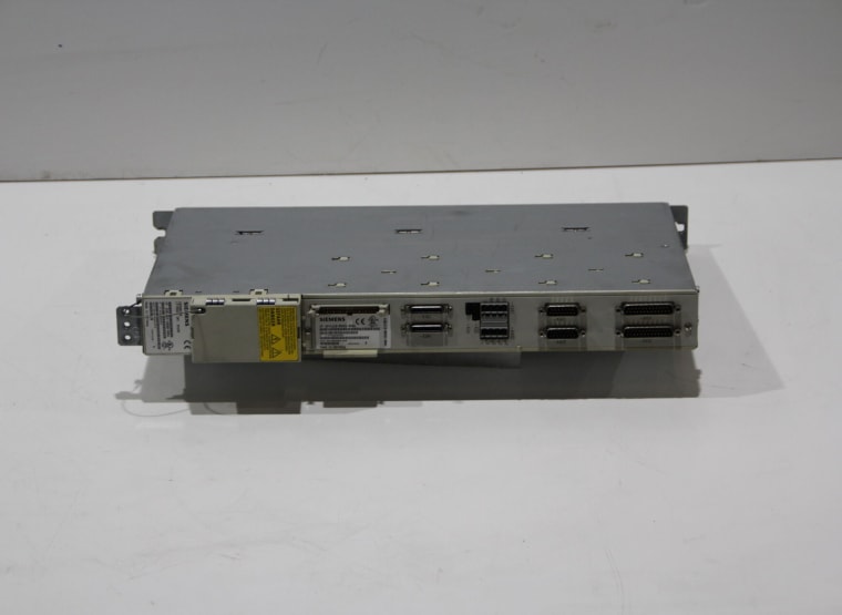 SIEMENS 6SN1118-0DH21-0AA1 6SN1123-1AB00-0AA1 Simodrive - Power module