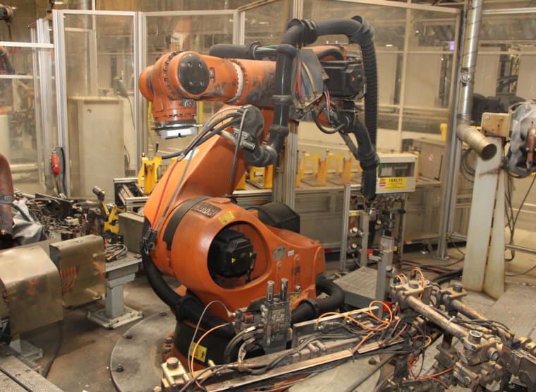 KUKA VKR210 R2700 Endüstriyel robot