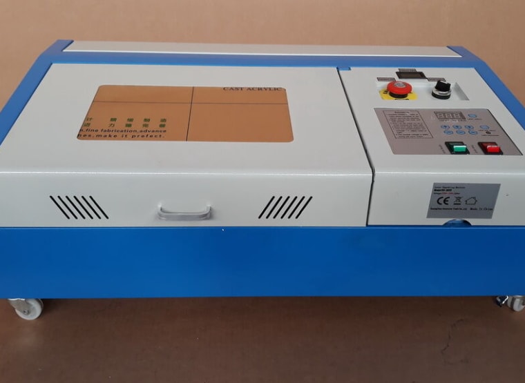 GUANGZHOU KH3020 Laser Engraving Machine buy used