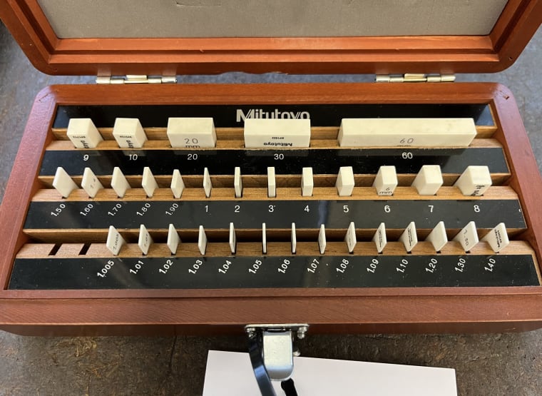 MITUTOYO Gauge block box покупайте б/у