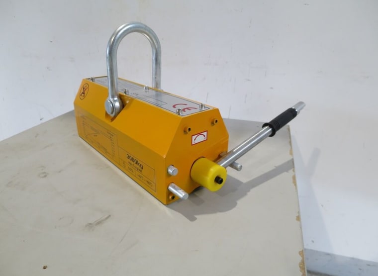 3000 Load lifting begagnat