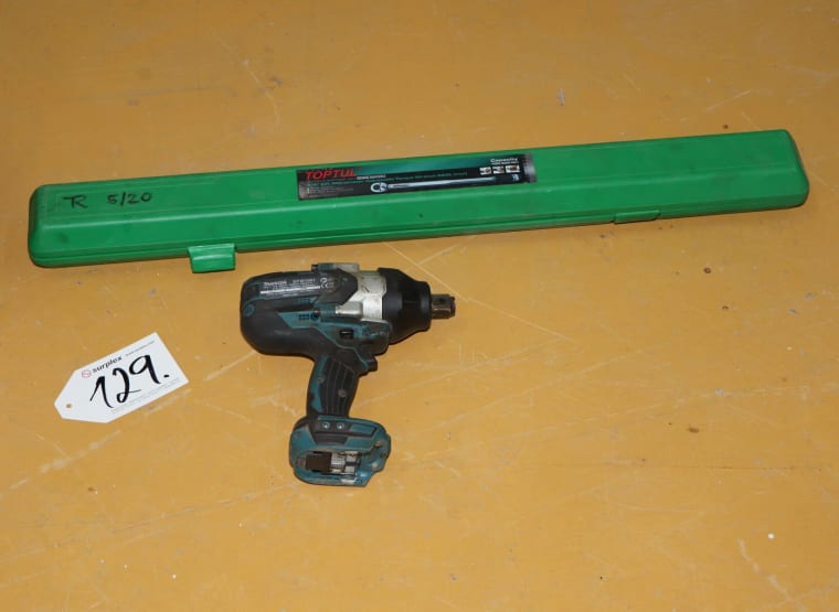 MAKITA DTW1001 Cordless impact wrench buy used