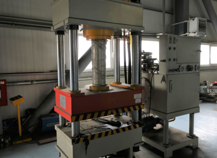 HARSLE Y 32-100 Hydraulic press 100 TF