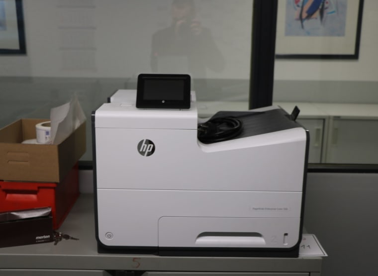 HP PAGEWHITE ENTERPRISE COLOR 556 Printer
