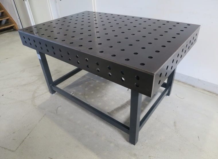WMT P 1000 x 1490 Welding table buy used
