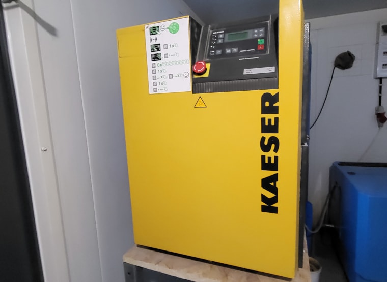 KAESER SM11 Screw Compressor buy used