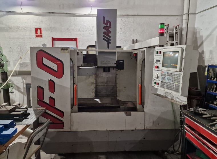Centre d'usinage vertical HAAS OE