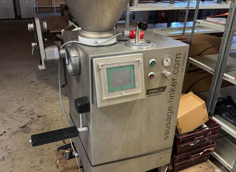 VEMAG SAUSAGE LINKER Continuous vacuum filling machine buy used