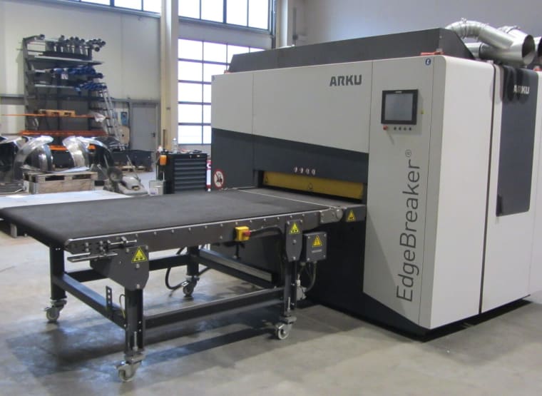 ARKU EdgeBreaker 4000 Plus Blechentgratmaschine mit beidseitiger Verrundung