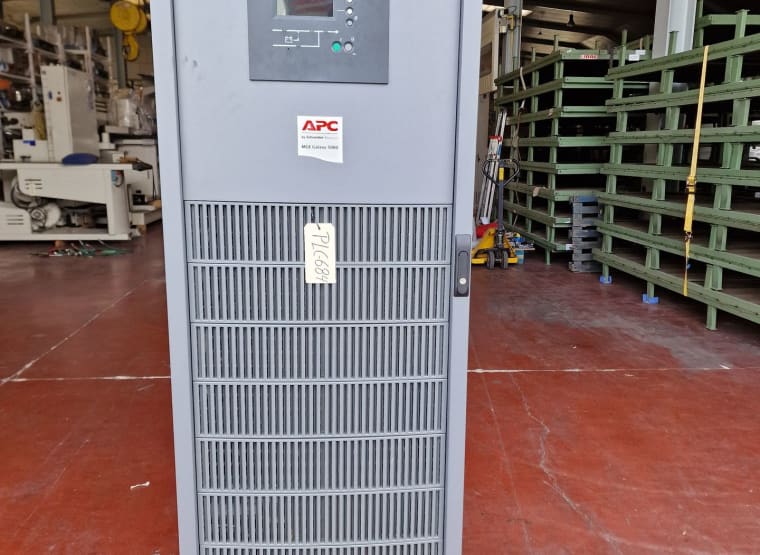 APC GALAXY 5000 Three-phase Uninterruptable Power Supply (UPS)