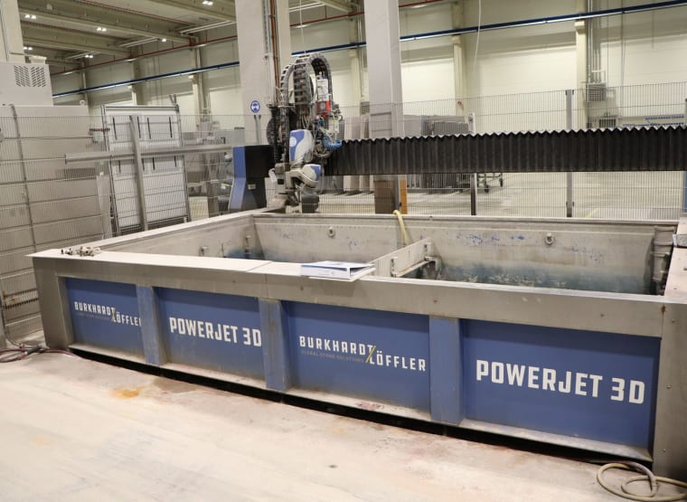 Machine de découpe CNC par jet d'eau BURKHARDT LÖFFLER POWERJET 3 D