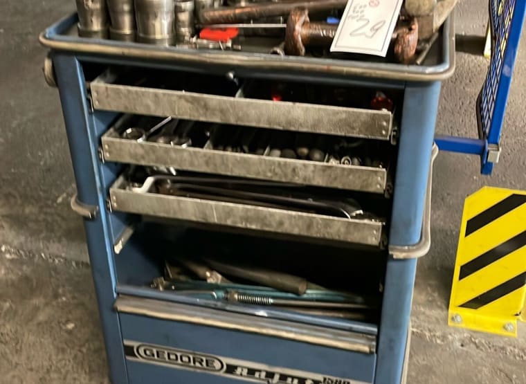 GEDORE ADJUTANT 1580 workshop trolley with contents