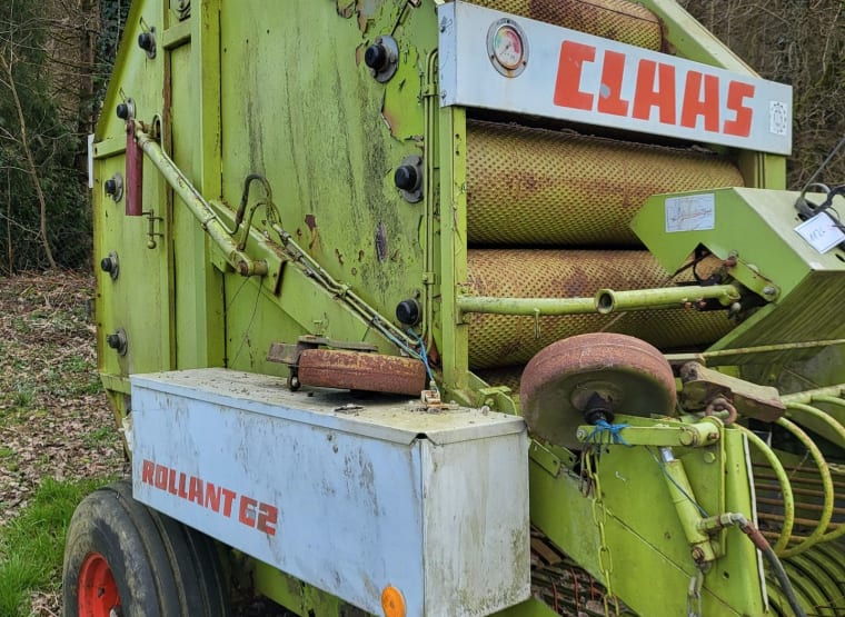 CLAAS Rollant 62 Round baling press