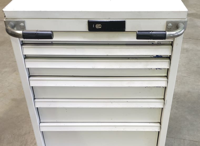 EVTL. LISTA Werkzeugschrank tool cabinet