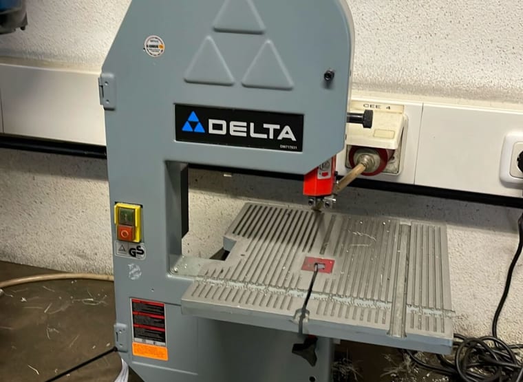DELTA DW 717631 Vertical band saw