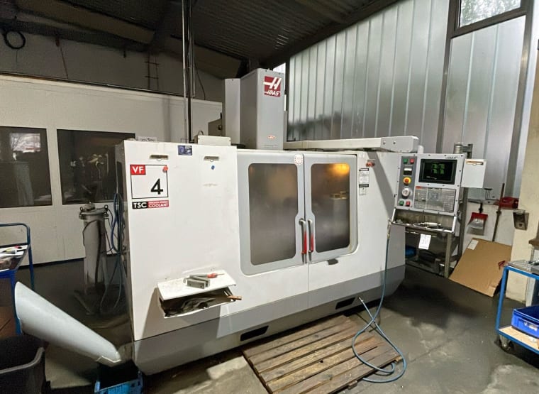 Centre d'usinage universel HAAS VF-4 BHE