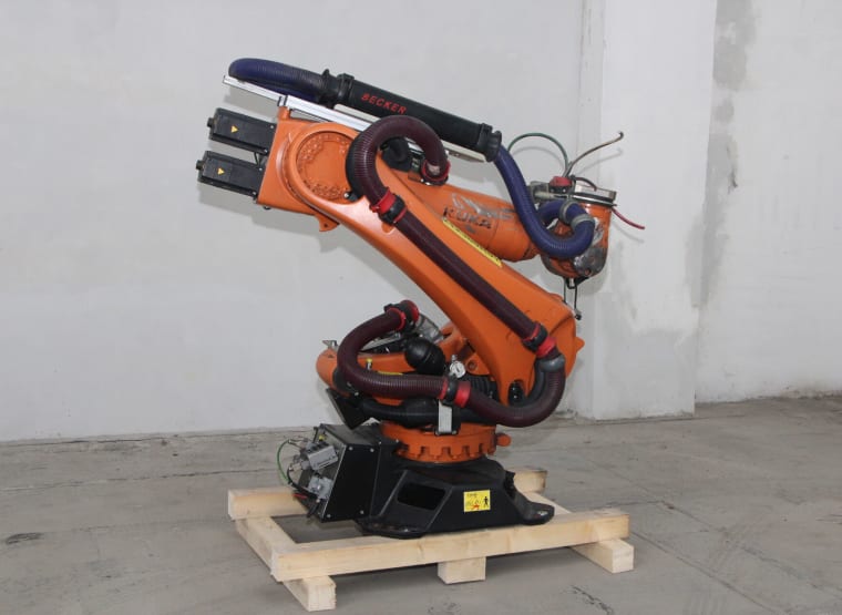 Robot industriel KUKA KR240 R2700 prime