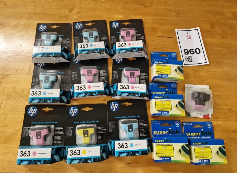 Много касети за принтери HP 363