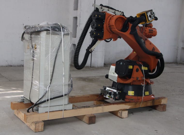 KUKA VKR 210 R2700 Endüstriyel robot