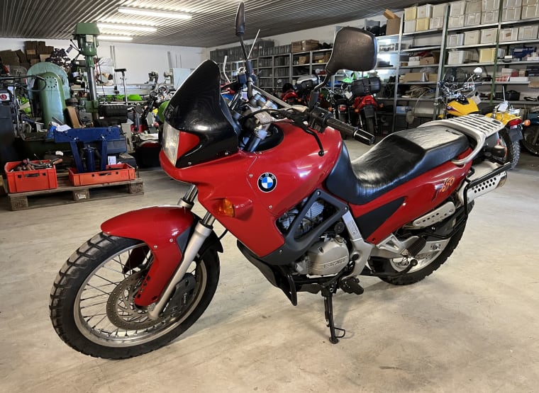 BMW F650/169 motorcycle
