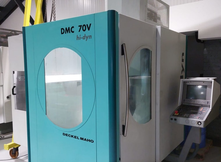 Centro de maquinagem vertical DECKEL MAHO DMC 70V Hi-Dyn