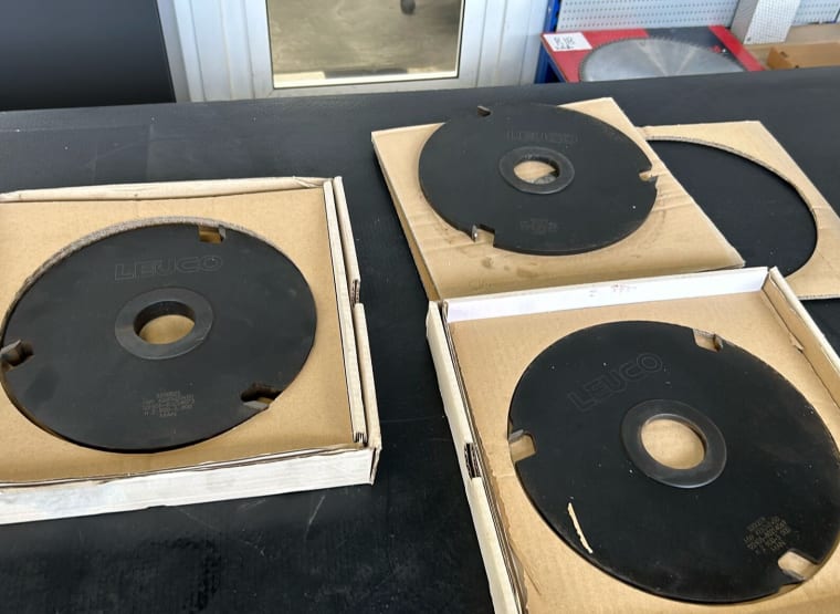 LEUCO 900-5 3-piece set of peg discs